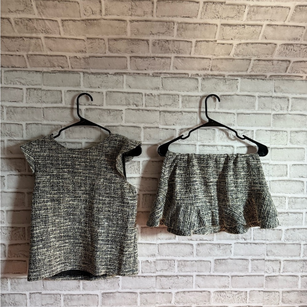 Chic Two-Piece Tweed Set